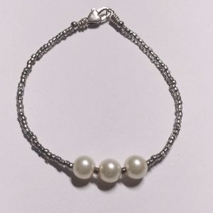 Beaded Pearl Bracelet